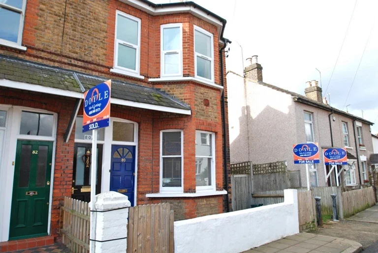 Flat St. Margaret's Road in Greater London