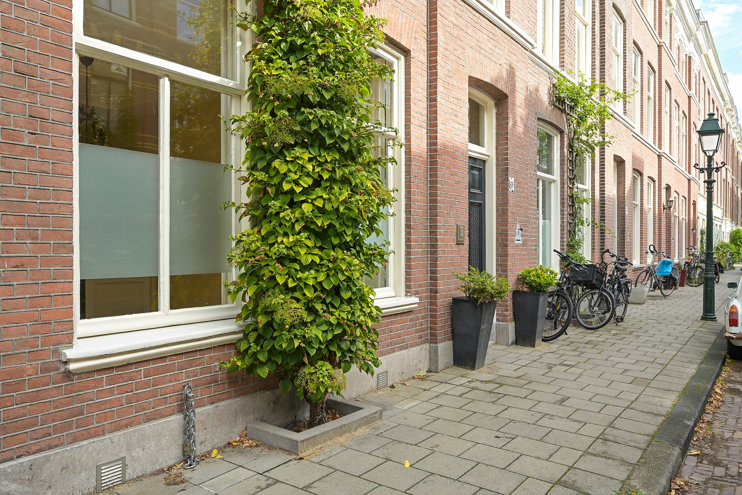 Tussenwoning te koop: Celebesstraat 69, 'S-Gravenhage