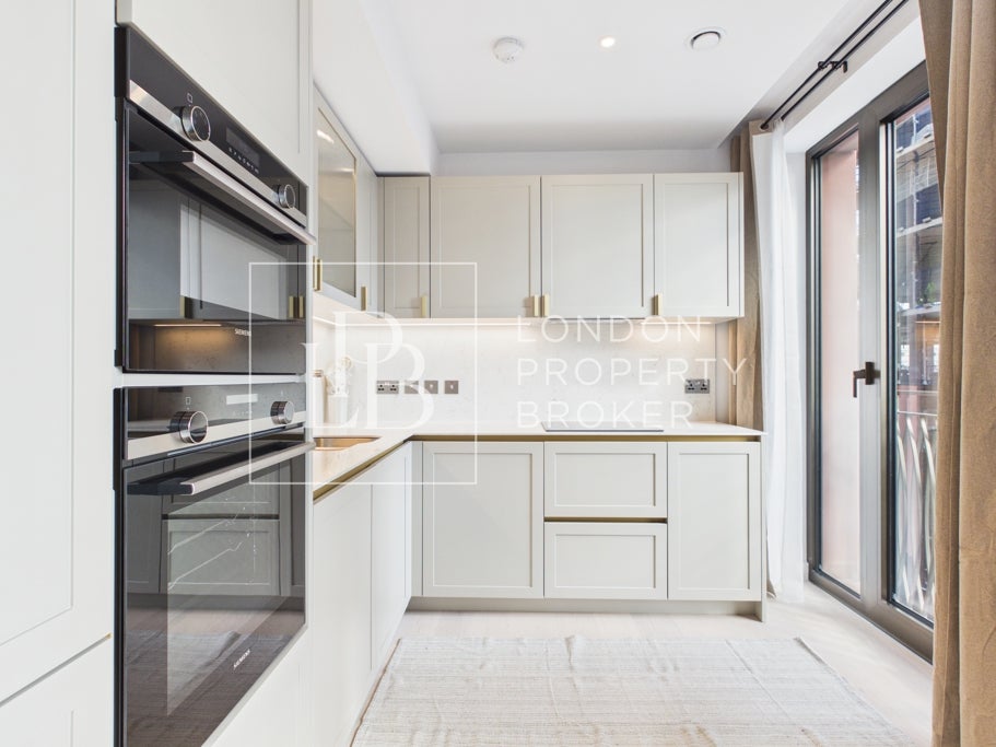 Flat Paddington Green in City of Westminster