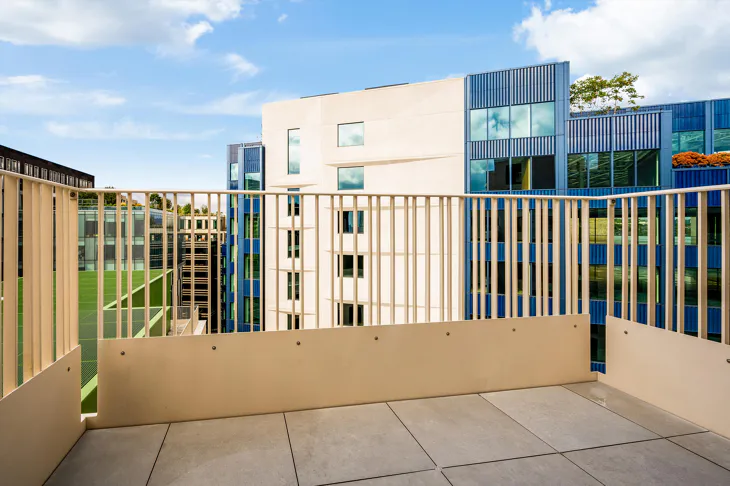 Flat Lewis Cubitt Walk in Greater London