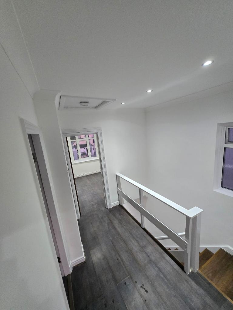 House Sandhurst Drive in Greater London