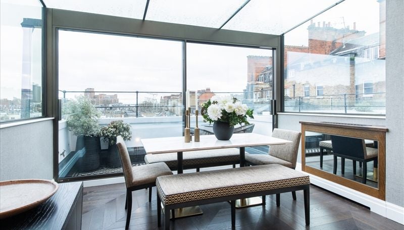 Flat Prince of Wales Terrace in Greater London