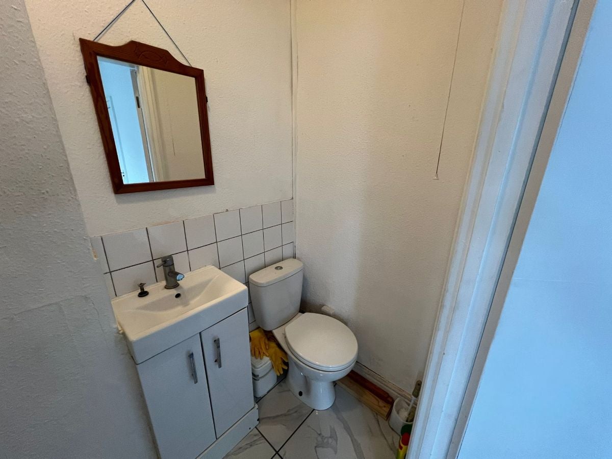 Room King's Road in Fenland District