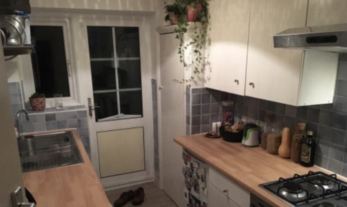 Room Lewin Road in Greater London