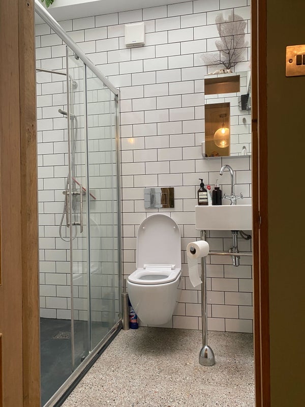 Room Ashmore Road in City of Westminster
