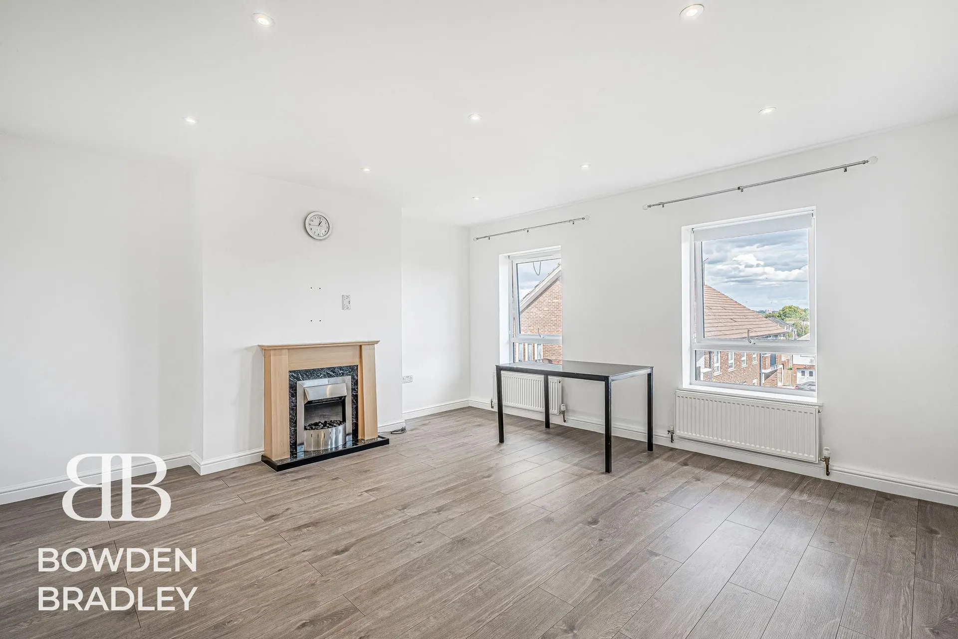 Flat Greenside Close in Greater London
