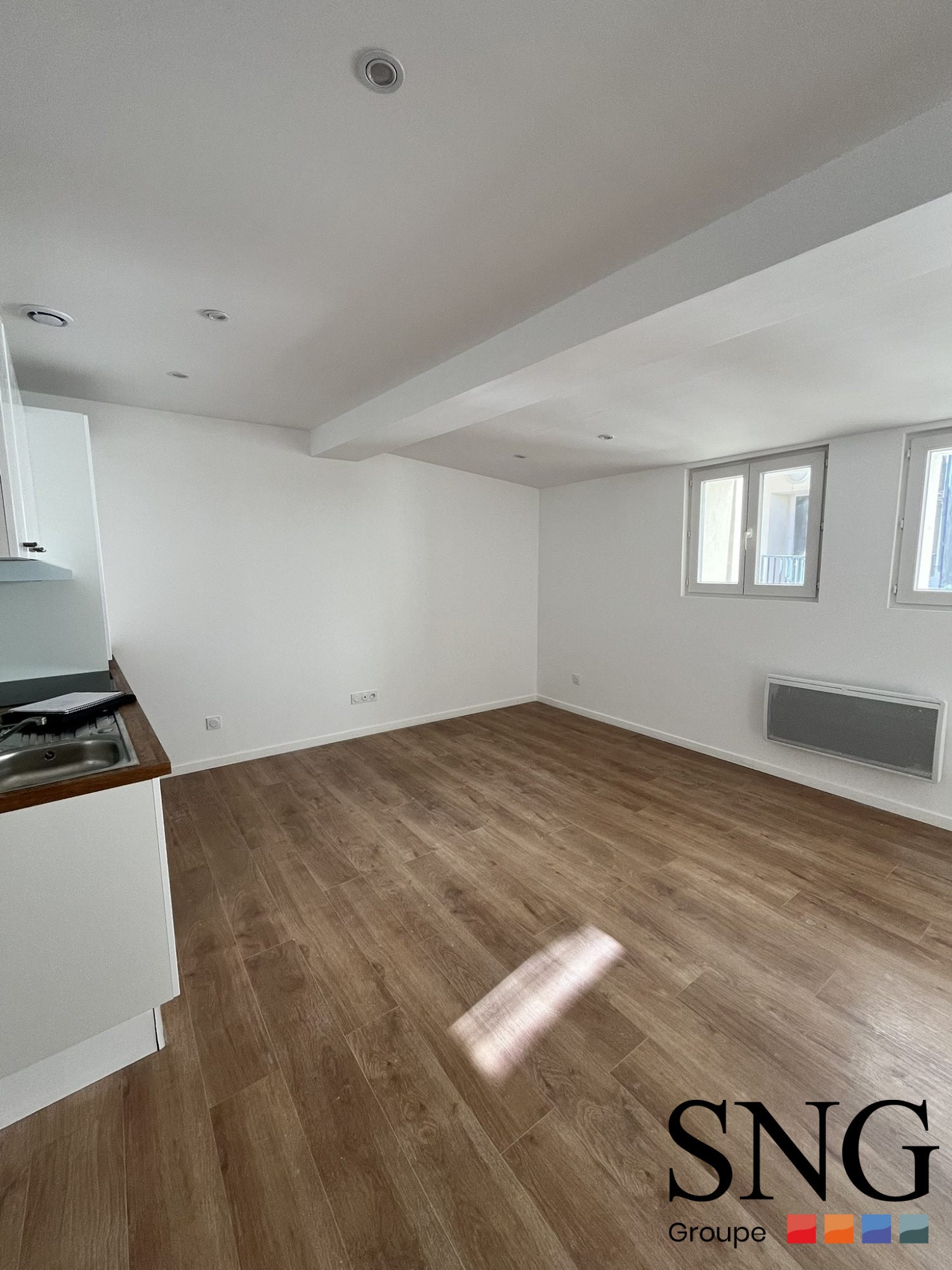 Flat Rue des Calquières in Clermont-l'Hérault