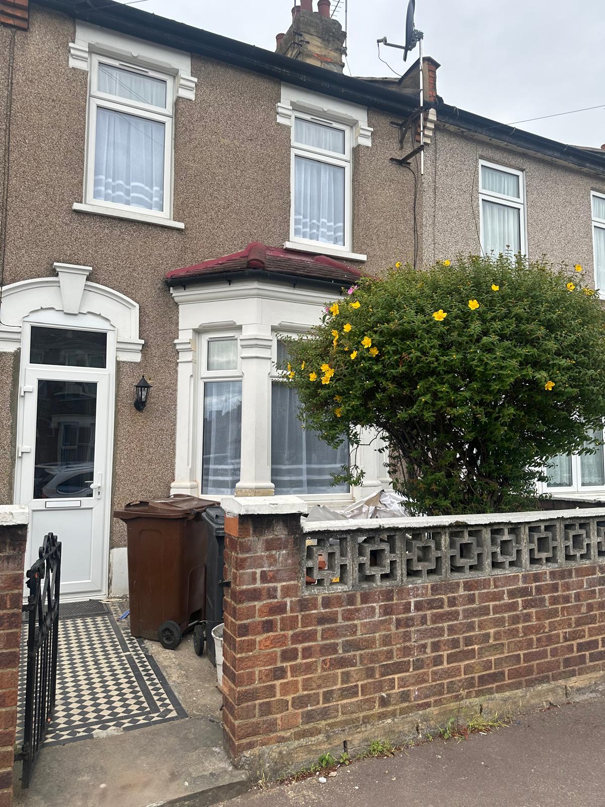 House Station Parade in Greater London