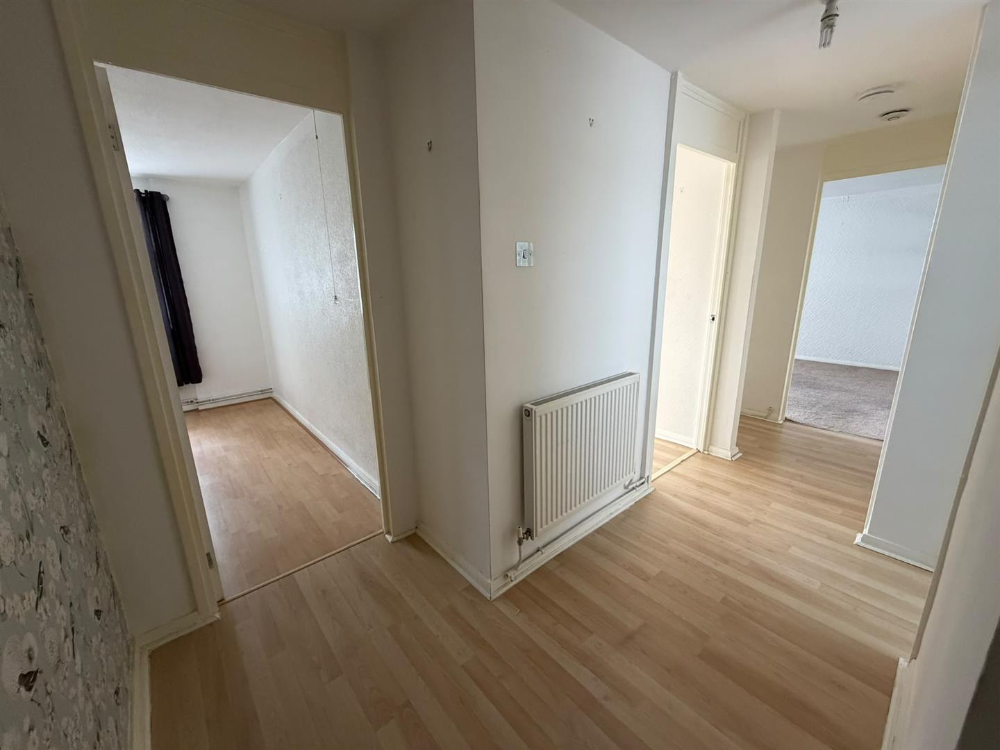 Flat De Villiers Avenue in Crosby