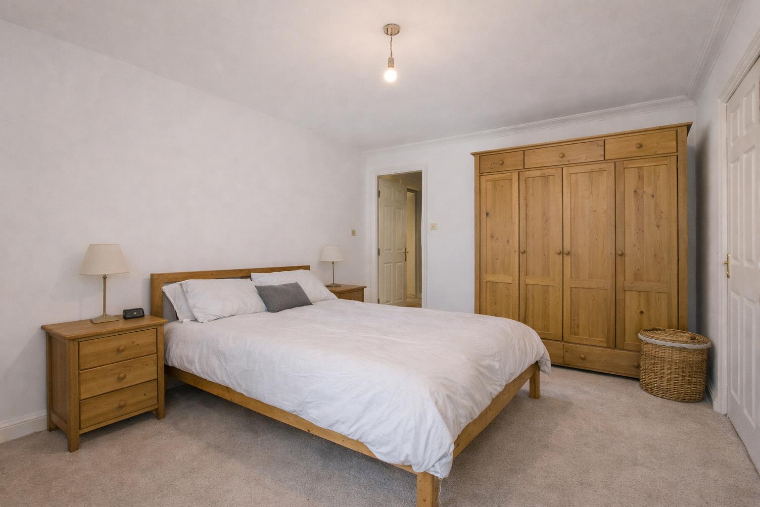 Flat Ebury Bridge Road in City of Westminster