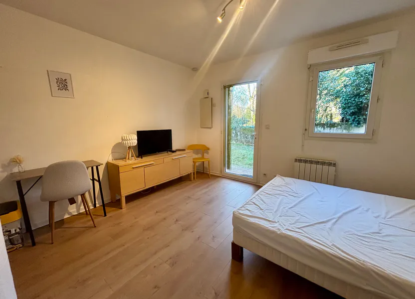 Room Rue Jean Richard Bloch in Poitiers