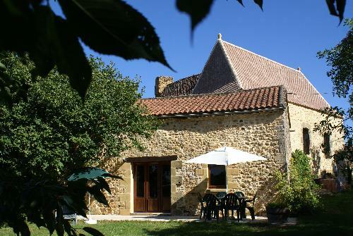 Maison Chemin de la Fontaine de Bezenou à Gaugeac