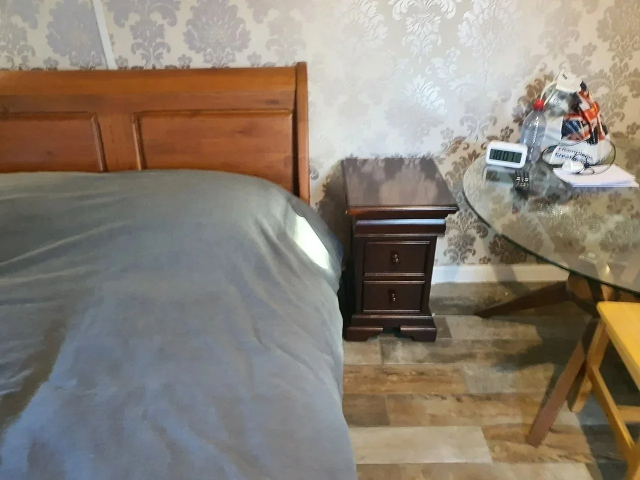 Room Warwick Way in Dartford