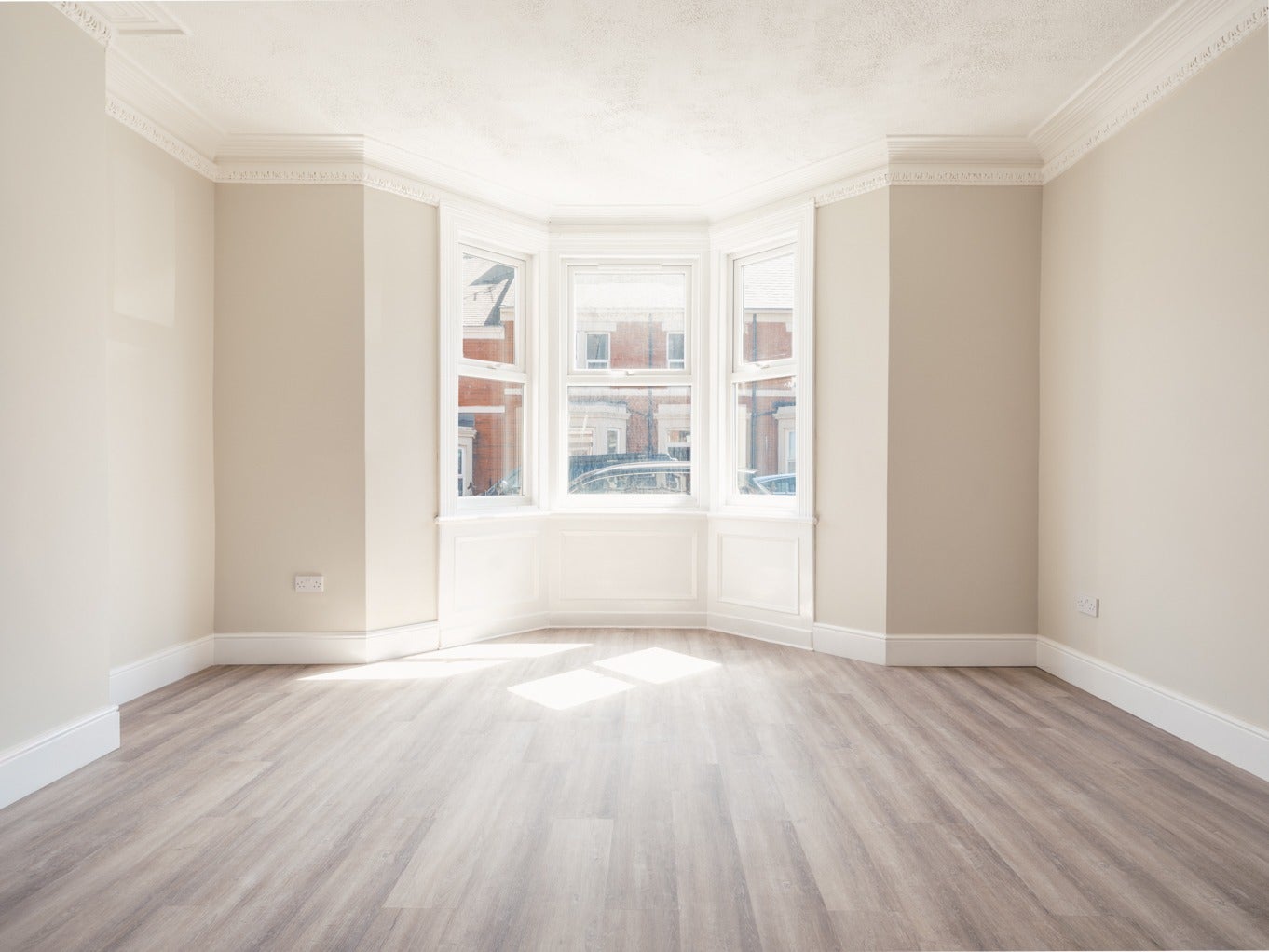 Flat Wingrove Avenue in Newcastle upon Tyne