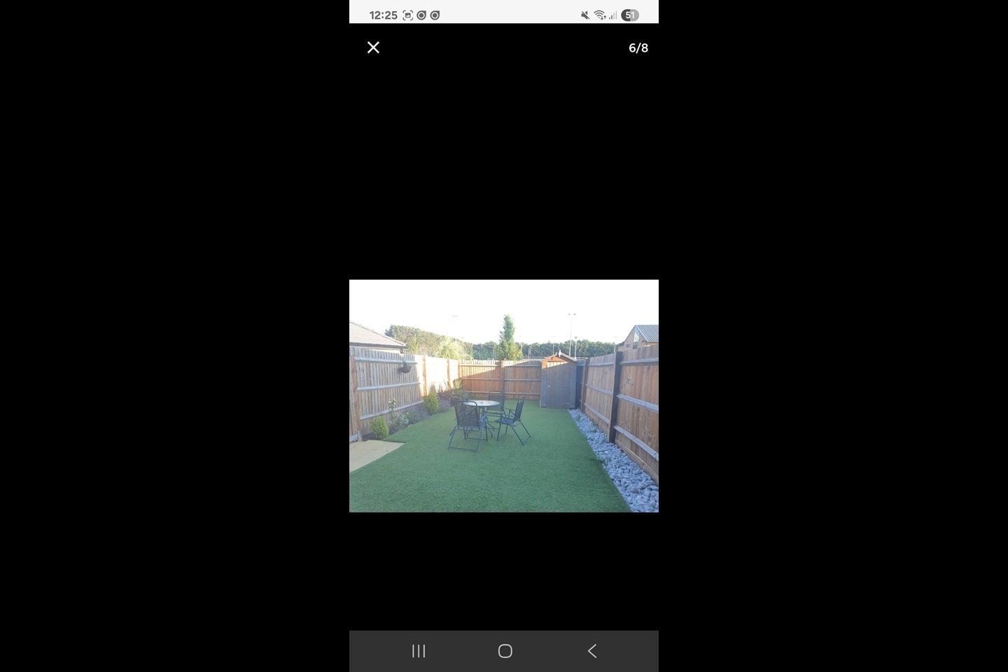 Room Rayners Lane in Greater London