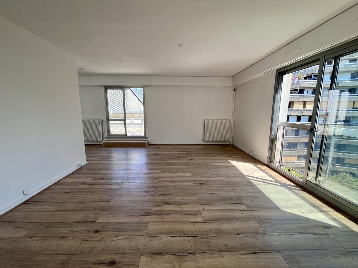 Appartement Rue Thiboumery à Paris