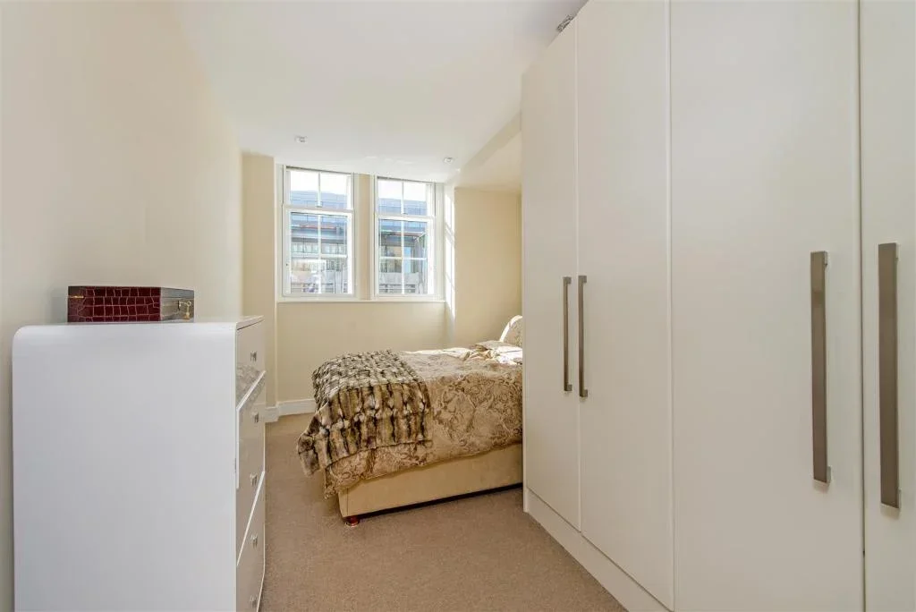 Flat Bennett's Yard in City of Westminster