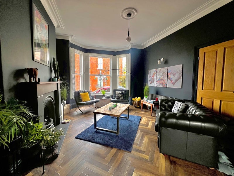 Room Lyons Fold in Trafford