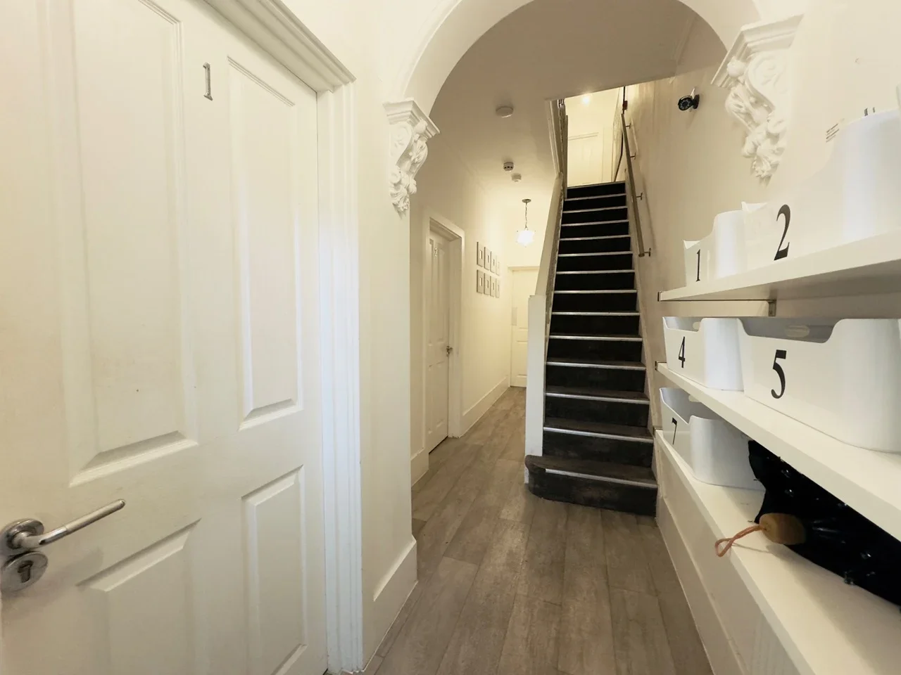 Room Tennyson Road in Luton