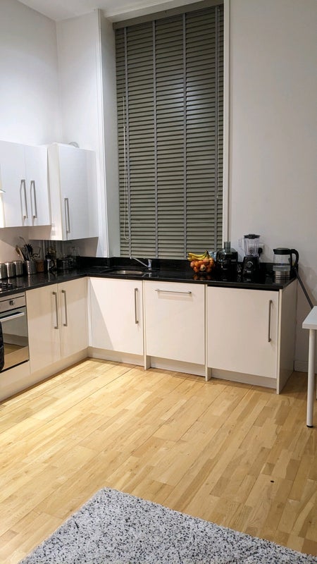 Room Leybourne Court in Greater London