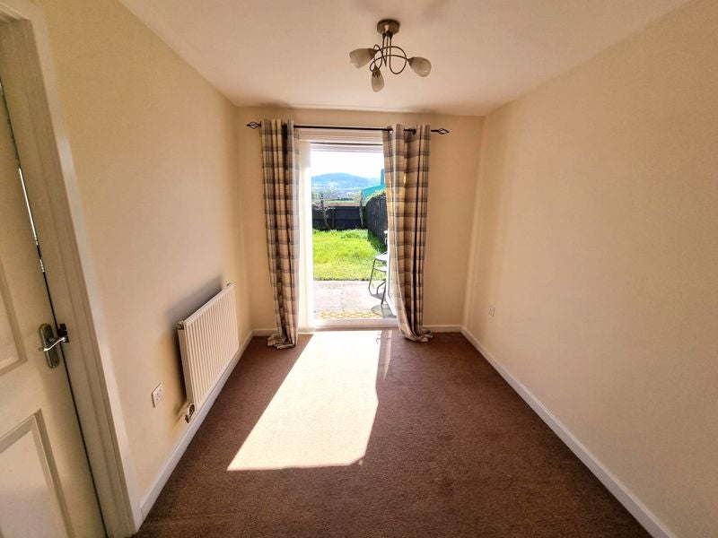 House Small Meadow Court in Caerphilly