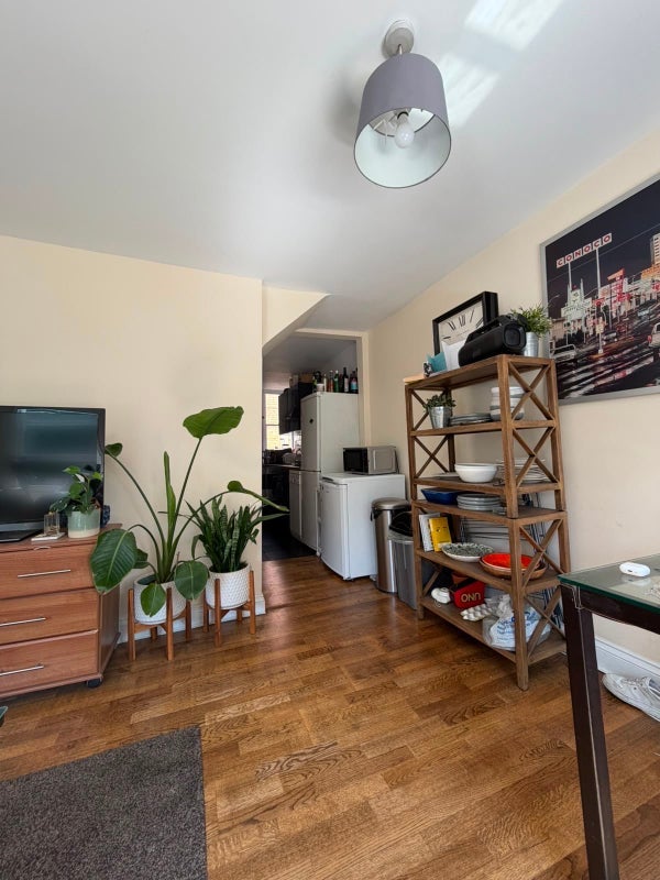 Room Baron Street in Greater London