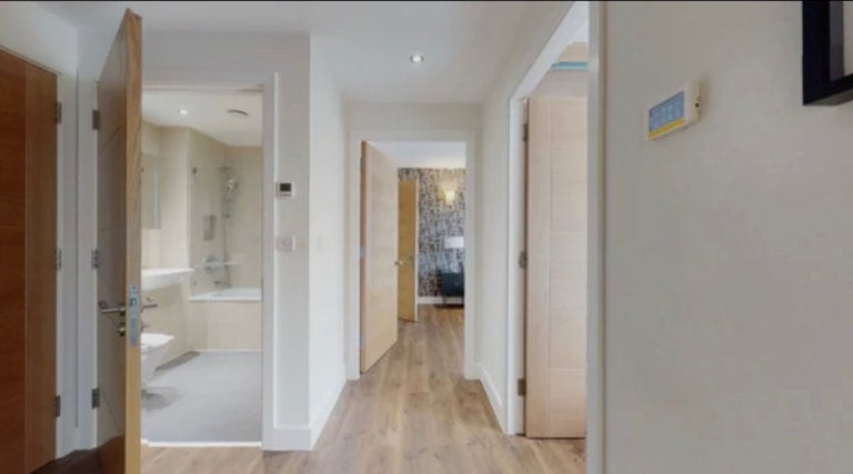 Flat Aldgate in City of London