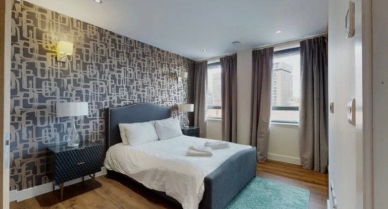 Flat Aldgate in City of London