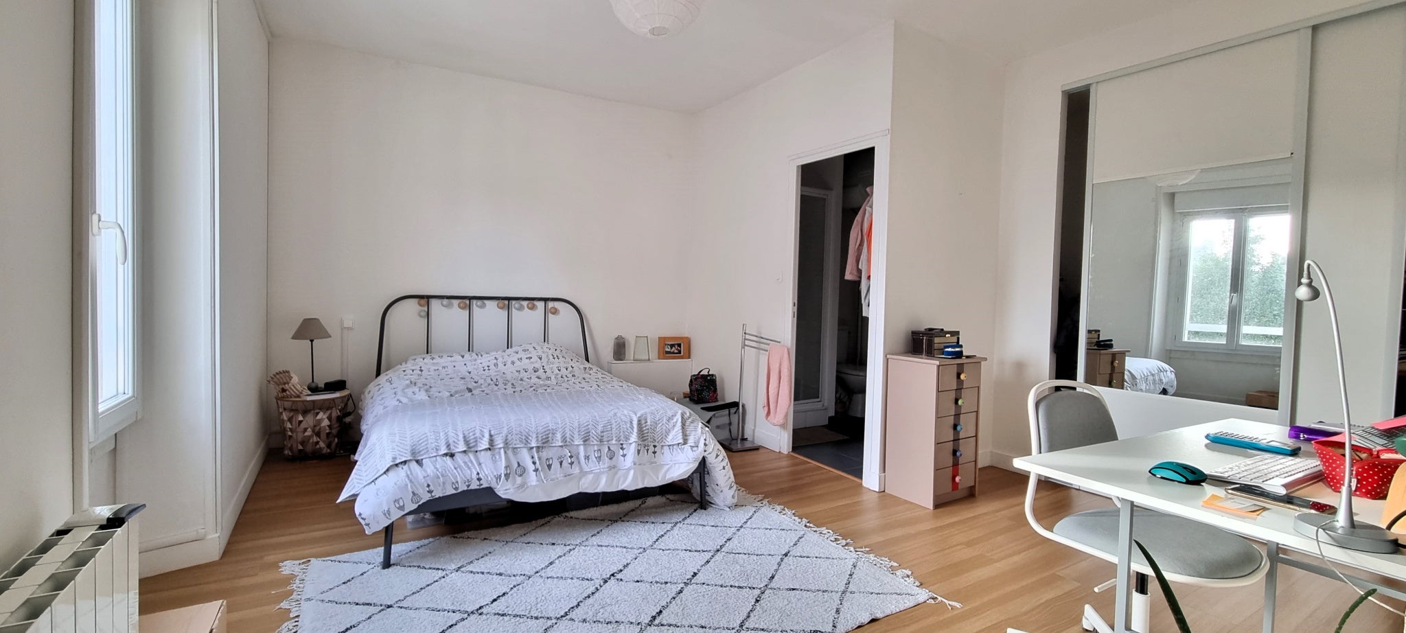 Flat Place Henri Terrière in Rennes