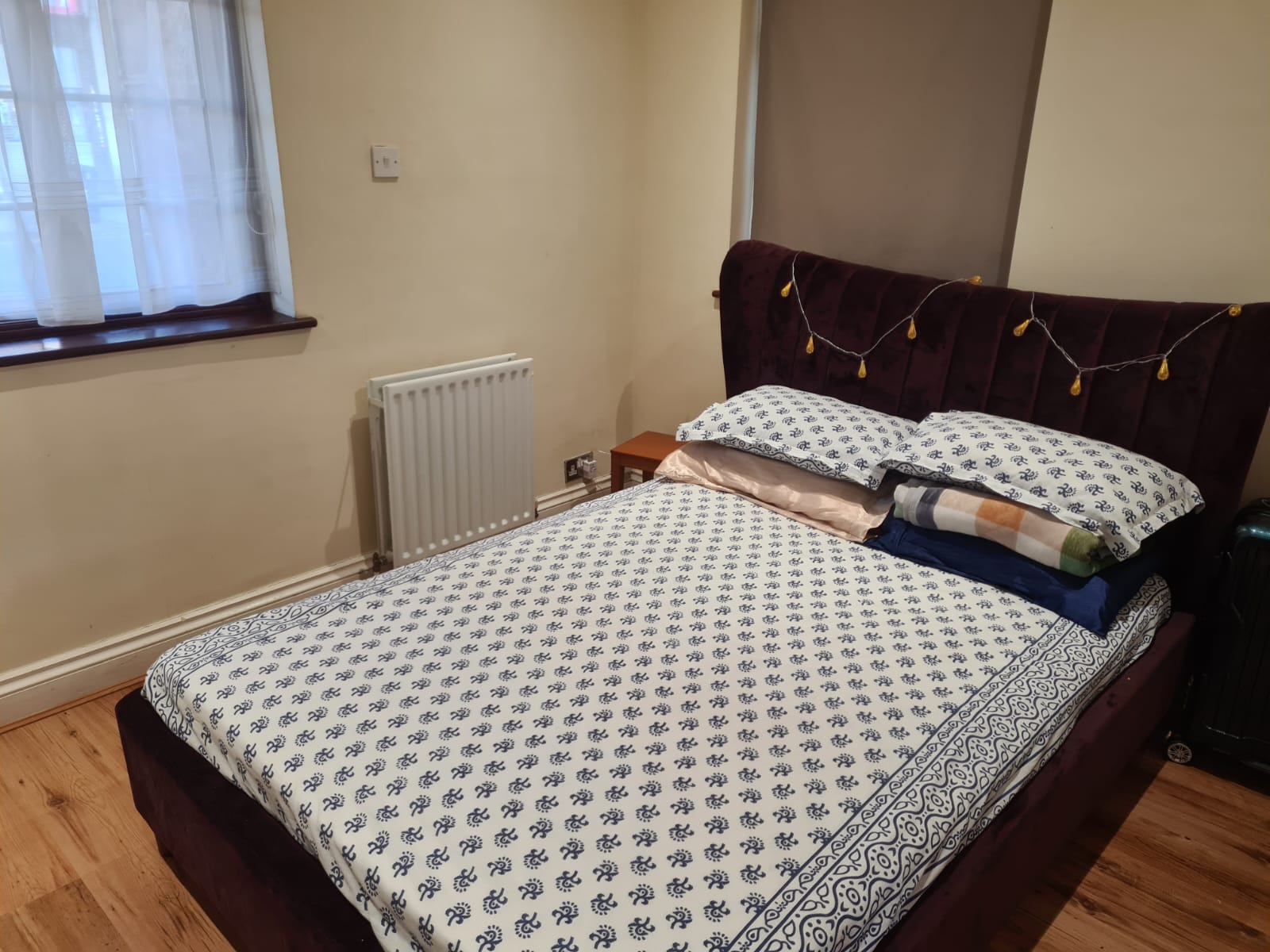 Flat St Nicholas Avenue in Greater London