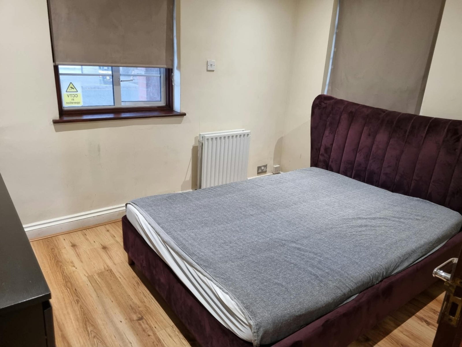 Flat St Nicholas Avenue in Greater London