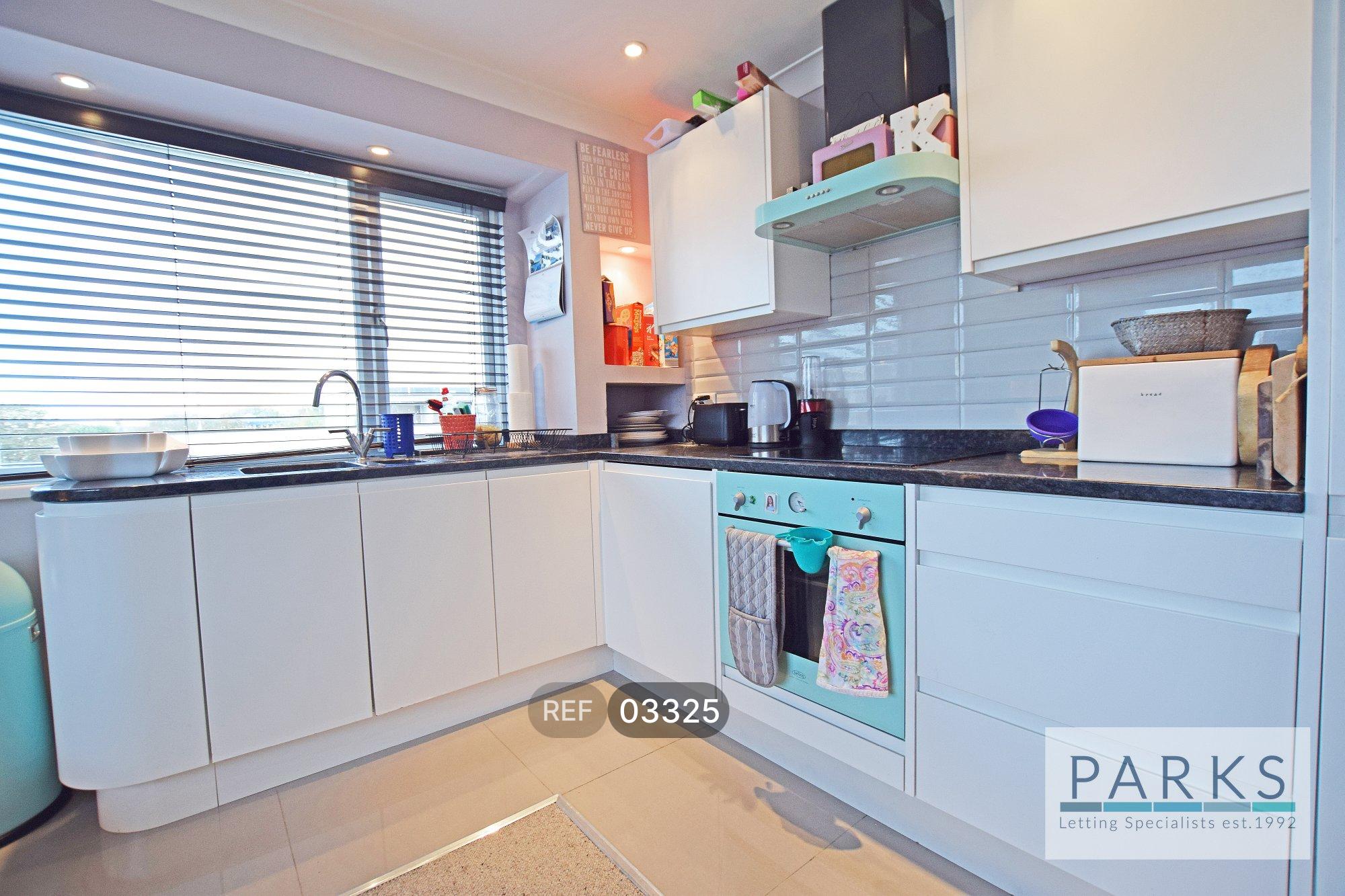 Flat Lansdowne Road in Hove