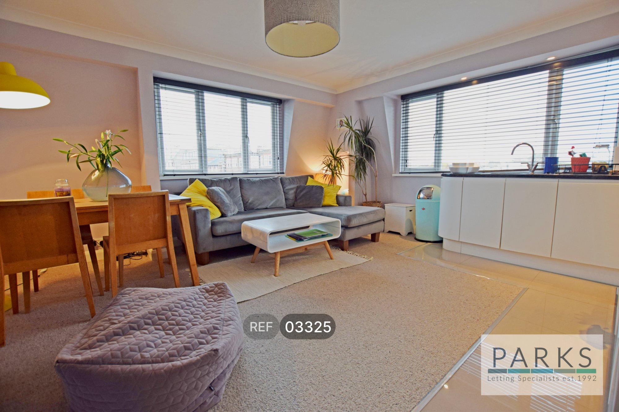 Flat Lansdowne Road in Hove
