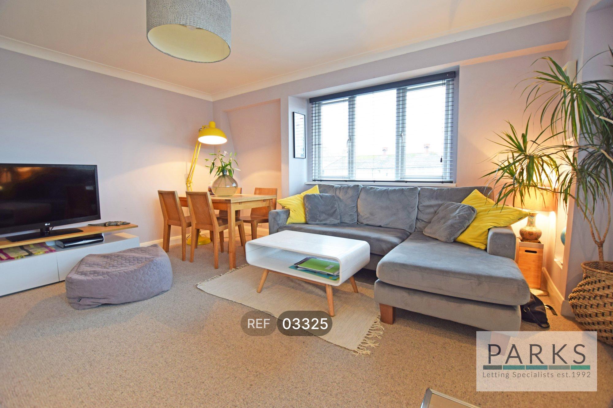 Flat Lansdowne Road in Hove