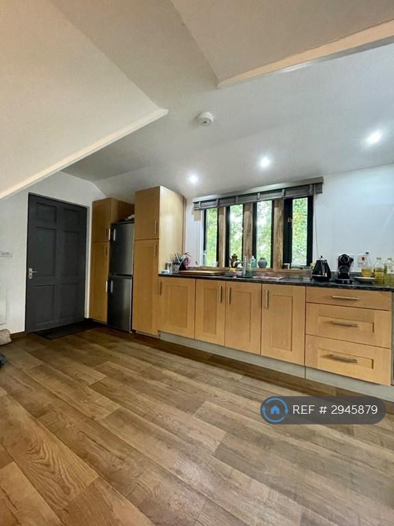 Flat Titchfield Lane in Winchester