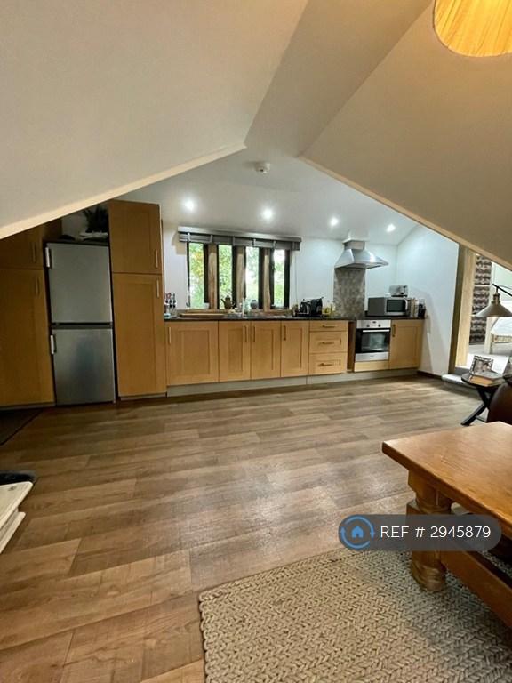 Flat Titchfield Lane in Winchester