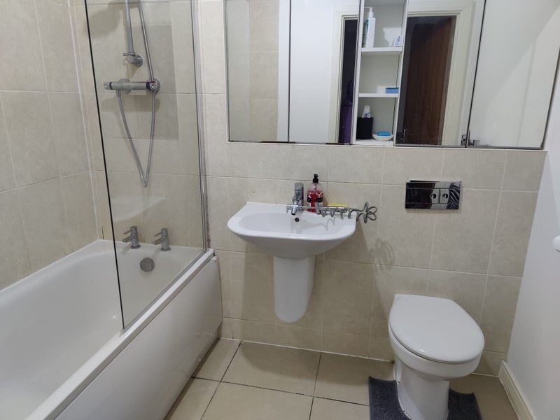 Room Marconi Road in Chelmsford