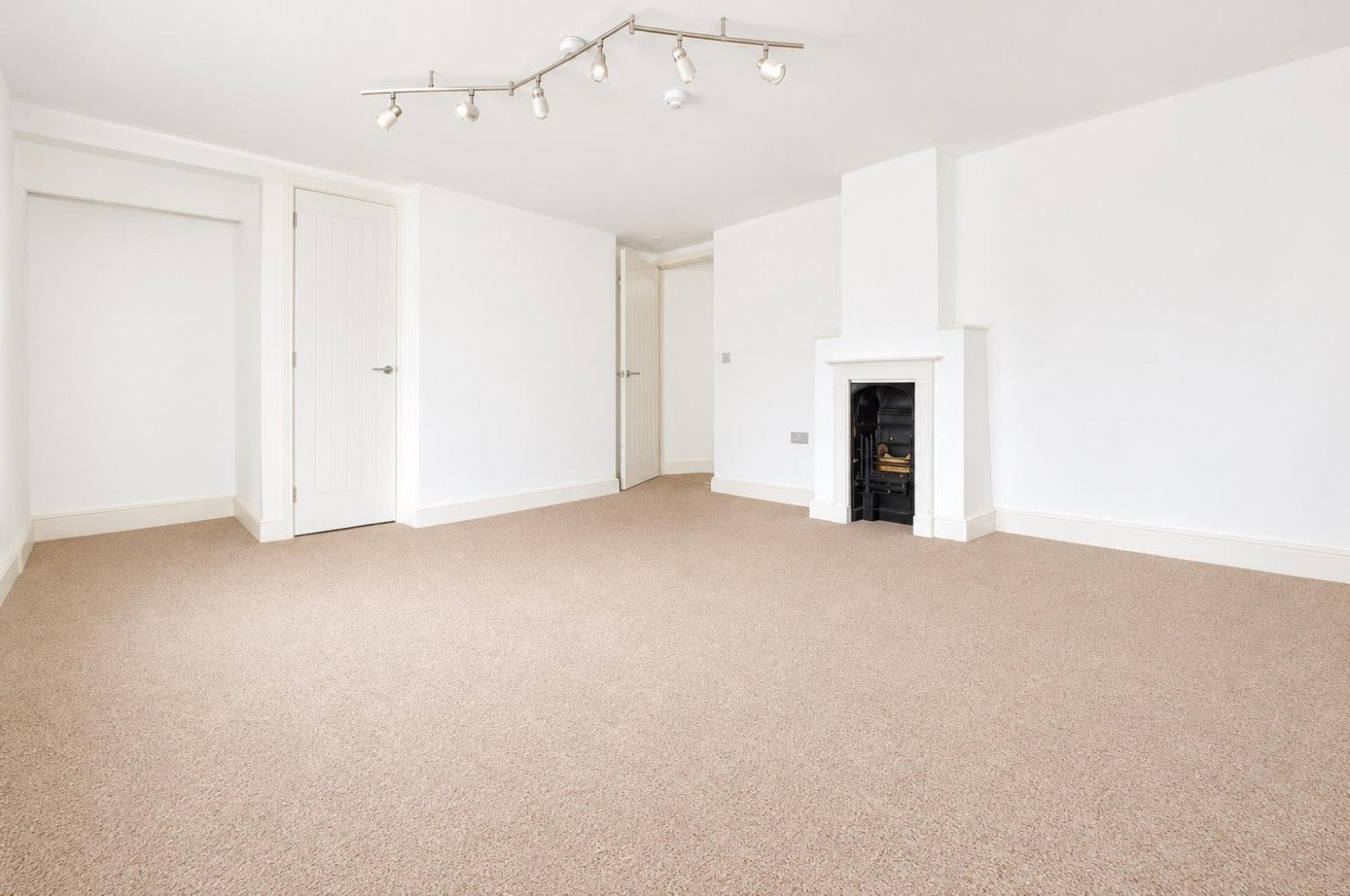 Flat St Mary Street in Chepstow