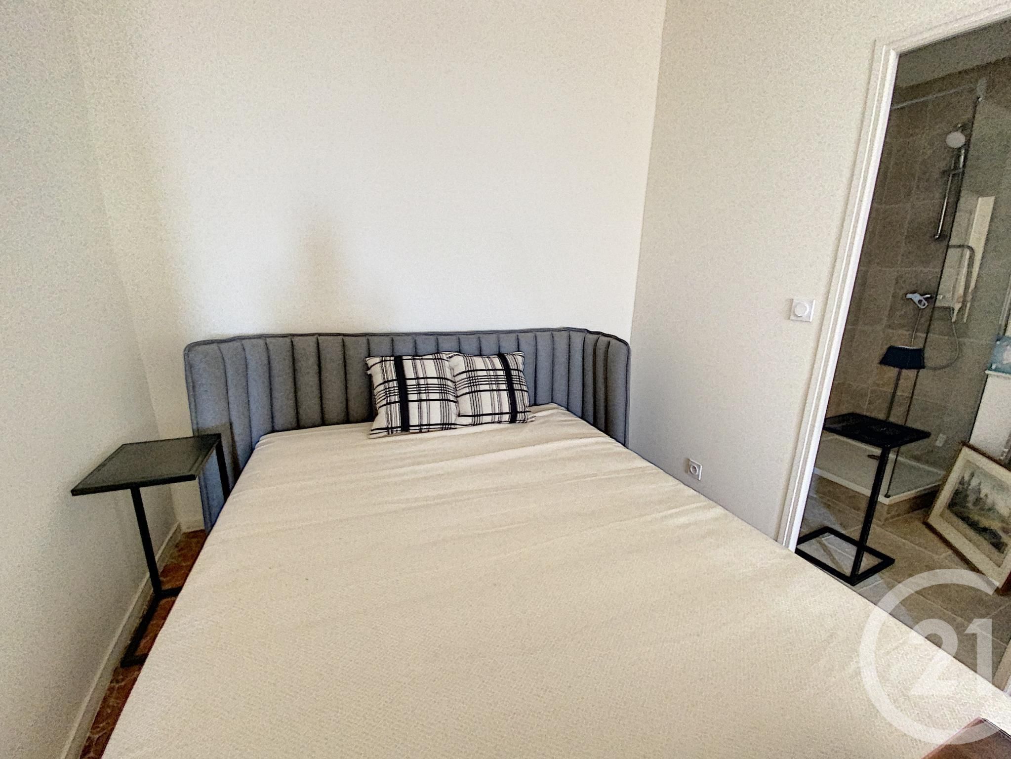 Flat Place aux Aires in Grasse