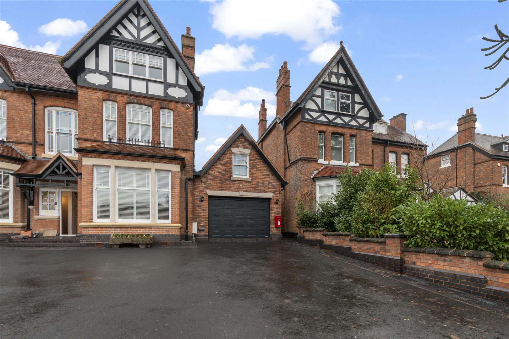 House Little Aston Park Road in Shenstone