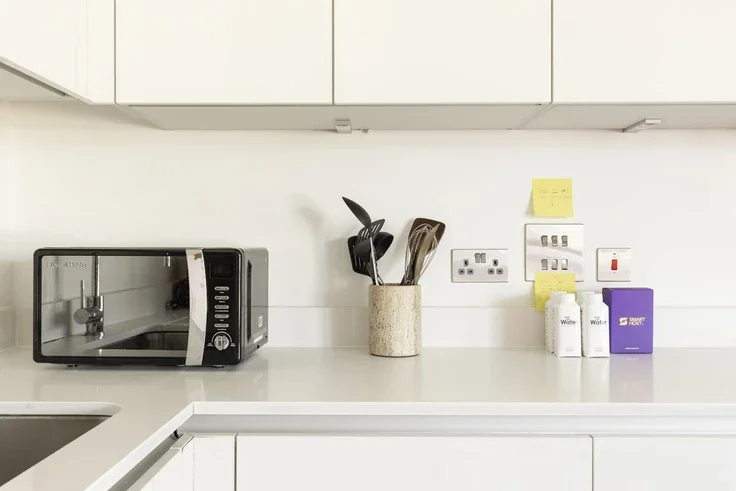 Flat Maygrove Road in Greater London