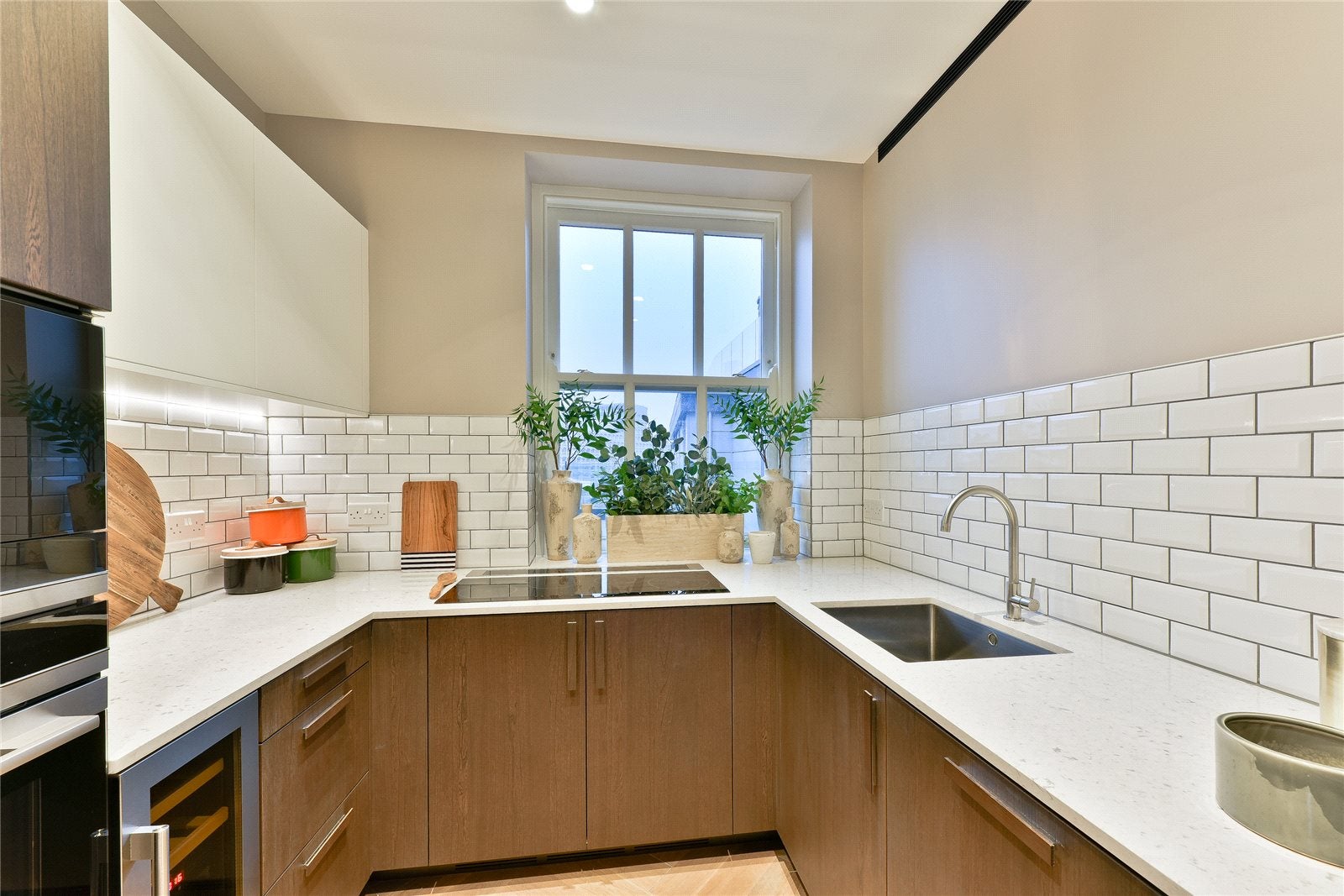 Flat Mount Pleasant in Greater London