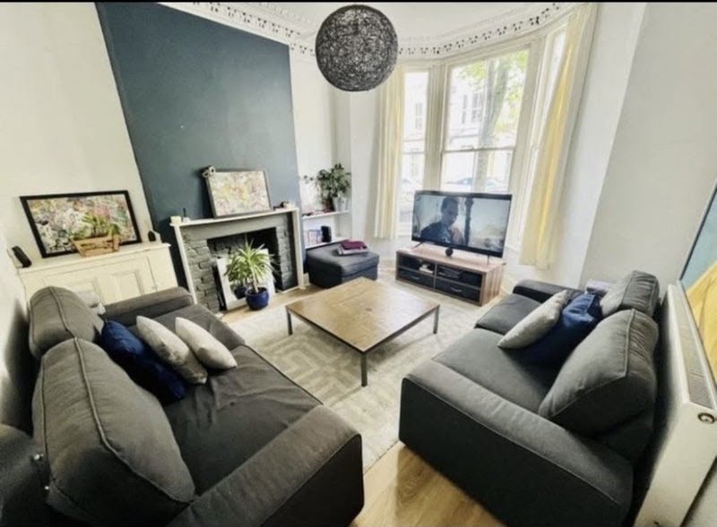 Room Tradescant Road in Greater London