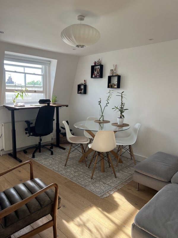 Flat Moorhouse Road in City of Westminster