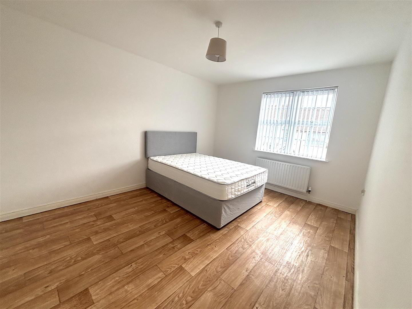 Flat Spencer Road in Derry/Londonderry