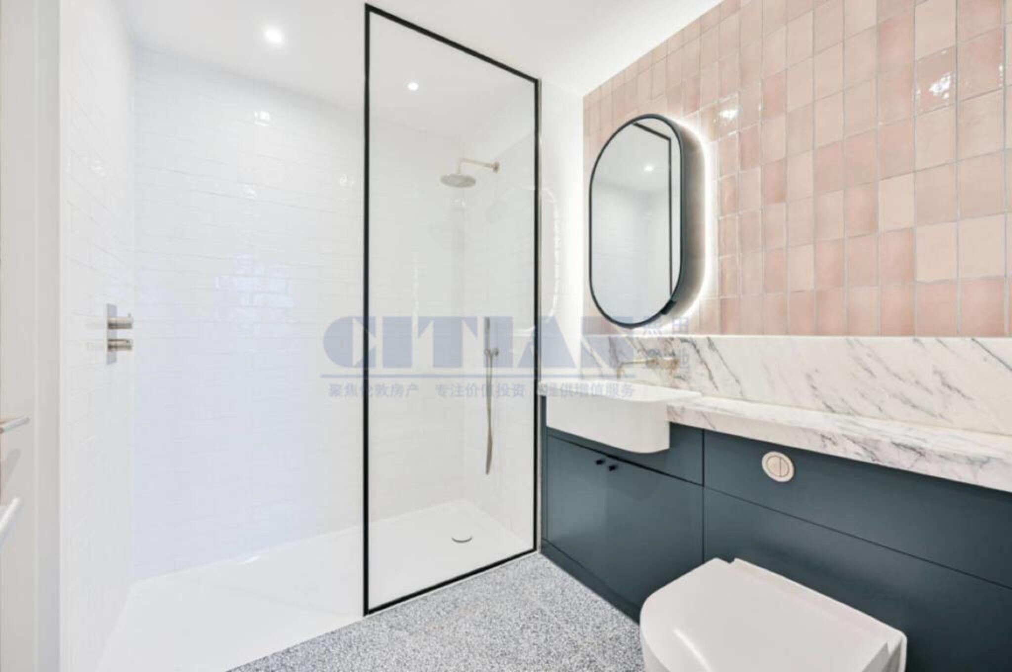 Flat New Union Square in Greater London