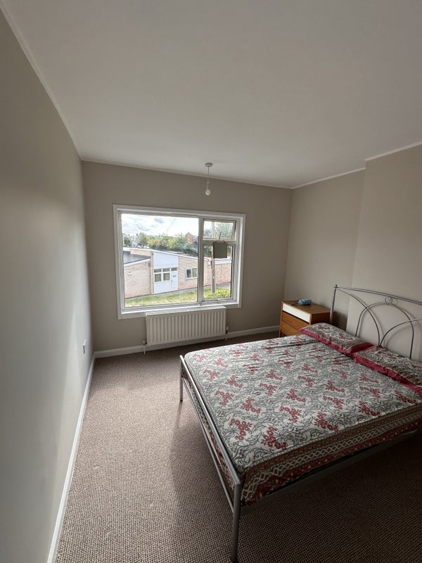 Room Dawson Road in Coventry