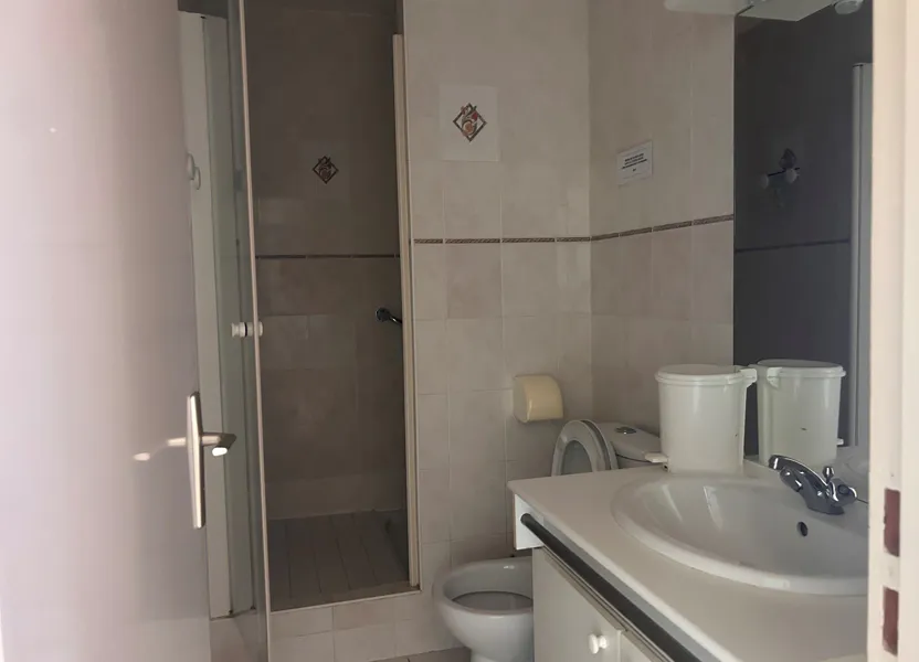 Appartement C 7 à Villedômer