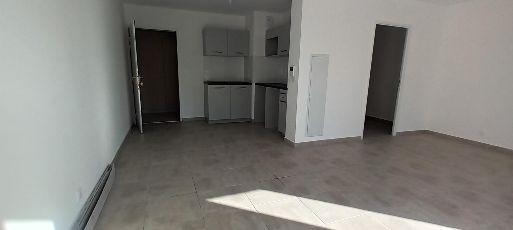 Flat Chemin de Sainte-Barbe in Draguignan