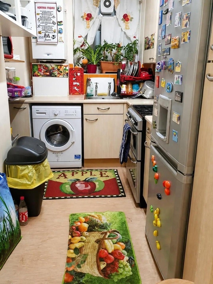 Room Royal Road in Greater London
